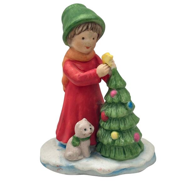 NAPCOWARE Merry Christmas Tree Girl Pet Figurine COUNTRY COUSINS Winter 660 - Picture 1 of 7